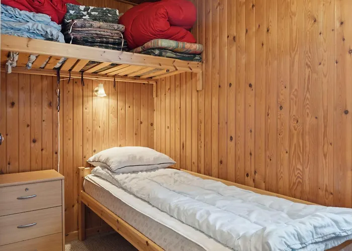 Дом отдыха Near Horuphav Sea View Nature